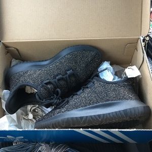 Toddler Gold and black adidas